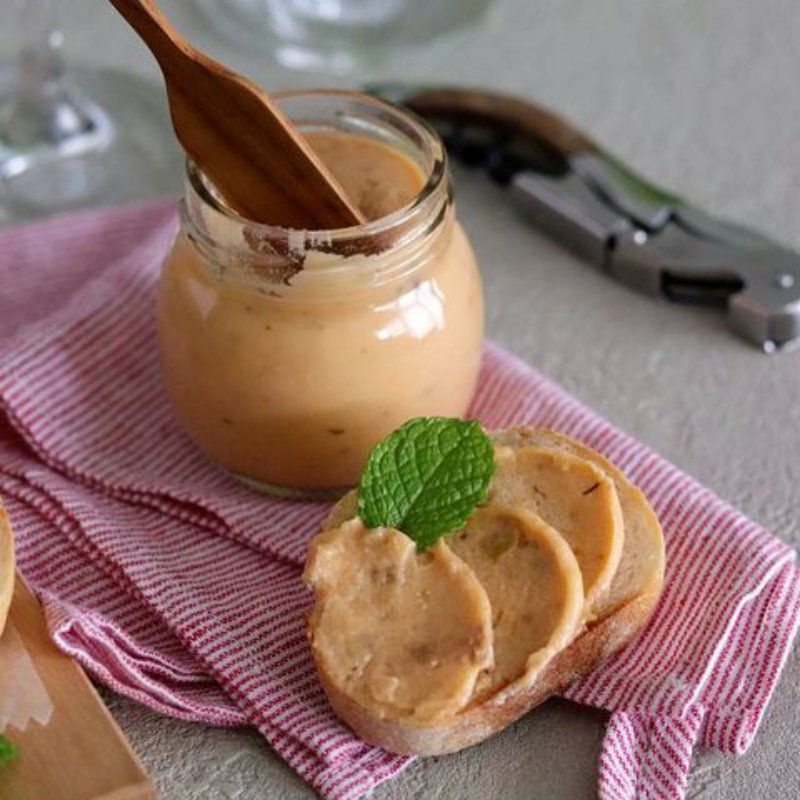 メゾンボワール　 北海道産スモークサーモンとオリーブのパテ画像２