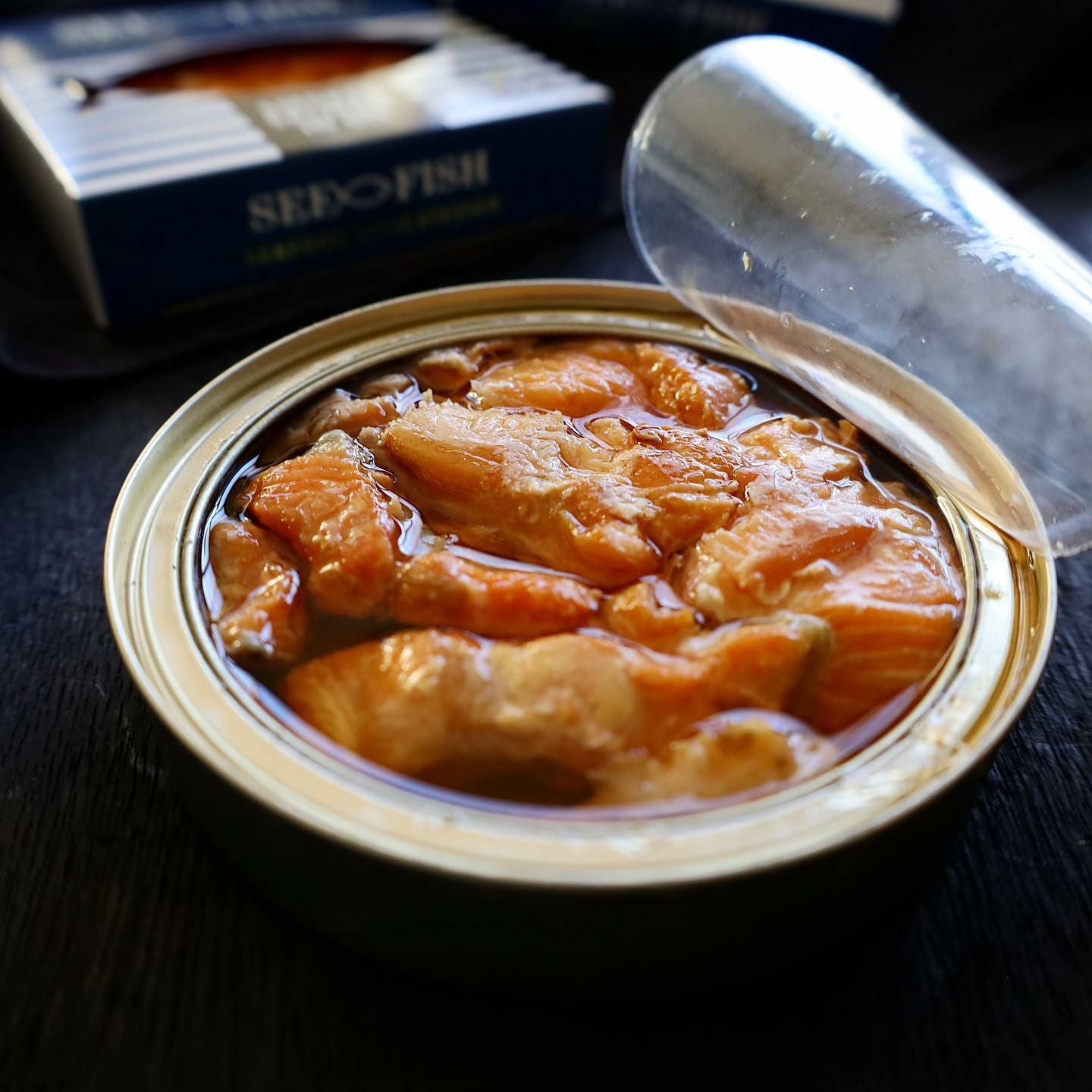 アトランティックサーモン缶詰≪SEEFISH≫スモークサーモンインオイル