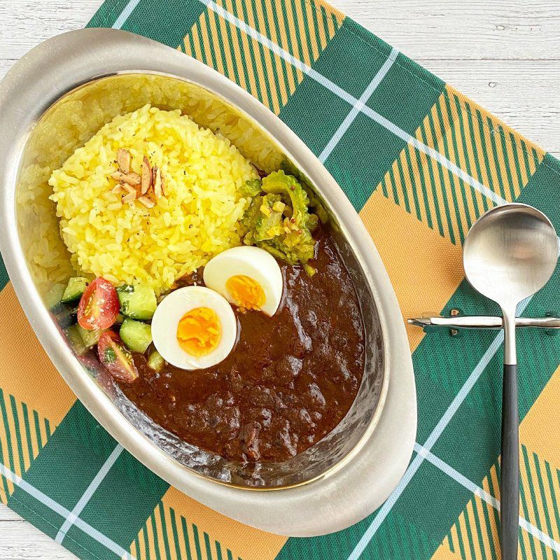 麻布十番シリーズ ドライカレー 玉ねぎの甘みと香り立つスパイス